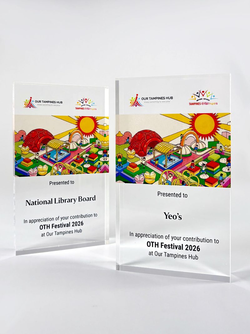 Rich, high-density printing creates bright, clean colours that remain vivid (A-69)